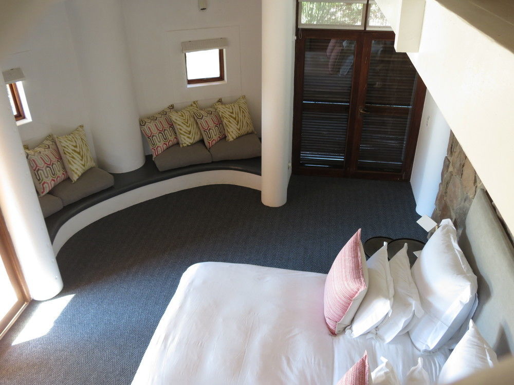 Ekuthuleni Lodge Strand Luaran gambar