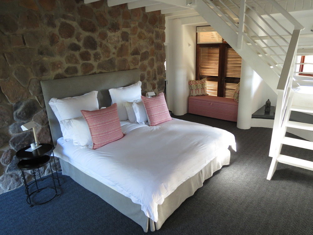 Ekuthuleni Lodge Strand Luaran gambar